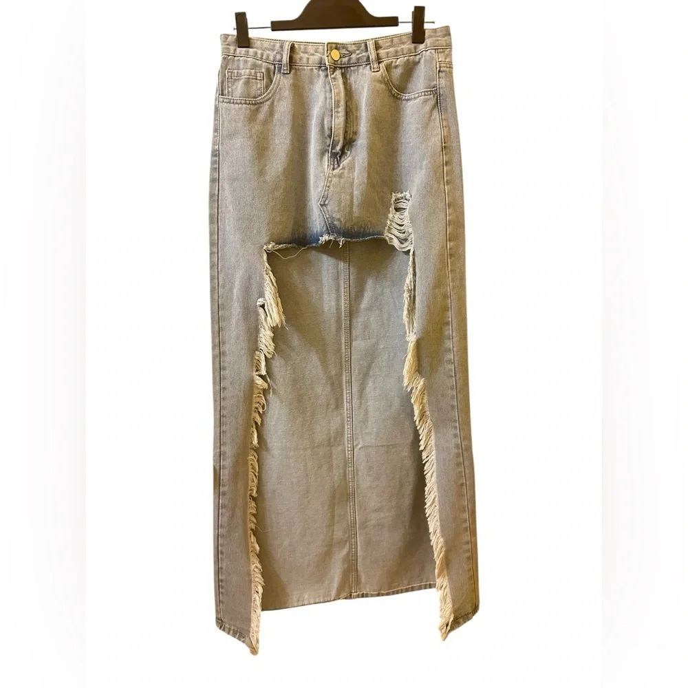 Fashion Nova High-Waist Distressed Maxi Denim Skirt size L